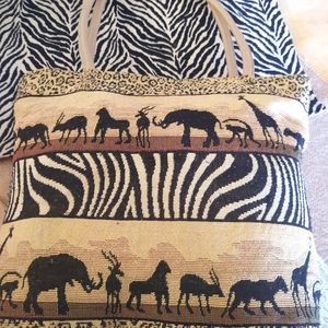 Jungle-Medley Travel Tote